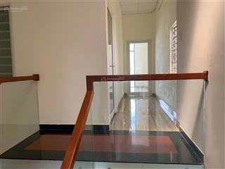 Bán nhà 3 tầng, đường 10.5m con đường đẹp nhất nam hòa xuân