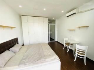 Cho thuê căn hộ 1pn tách bếp  có ban công rộng thoáng, máy giặt riêng  q. bình thạnh