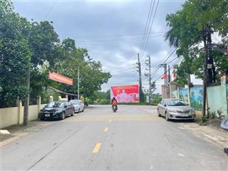 Lô góc 106m² full thổ cư, đường 8m cạnh ubnd xã đoài phương giá chỉ 3.6 tỷ, sổ hồng sẵn