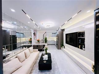 Trước nhà rộng 4m  nhà đẹp full nội thất  cạnh trường đại học  hơn 7 tỷ đồng