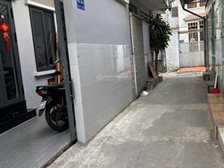 Bán nhà riêng 28m2 chính thủ phòng rộng rãi như tại lê lai, gò vấp