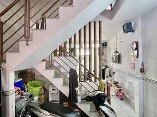 Bán gấp nhà hẻm ba gác đường âu dương lân quận 8