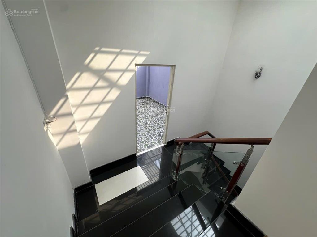 Hàng hiếm linh đông nhà đẹp 4 tầng hẻm xe hơi giá chỉ 6.1 tỷ  giá thị trường 6.8 tỷ