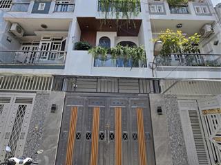Nhà 4 tầng 4x15m sổ vuông đẹp, phan huy ích gò vấp, hẻm xe hơi 7 chỗ tới nhà, thông tứ hướng.