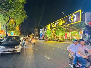 Nhà siêu hiếm đường đồng nai, p.15, q.10.khu ăn uống nhộn nhịp nhất. giá 5 tỷ 900.còn thương lượng