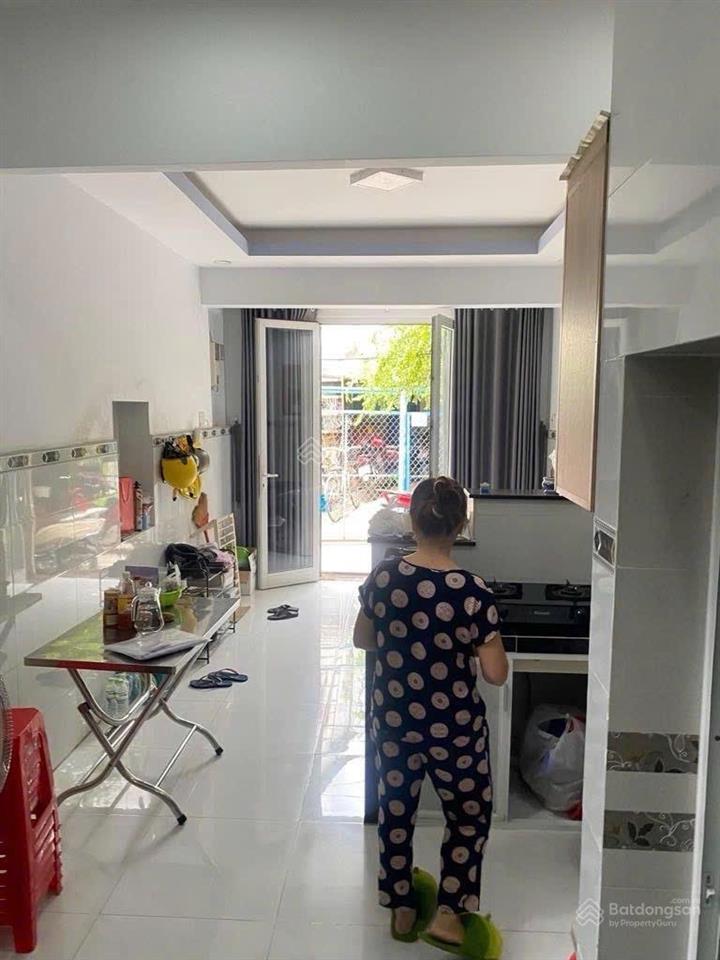 Bán gấp nhà riêng tại nguyễn xí, 3,5 tỷ, 25,4m2, 3pn, 2wc, chính chủ
