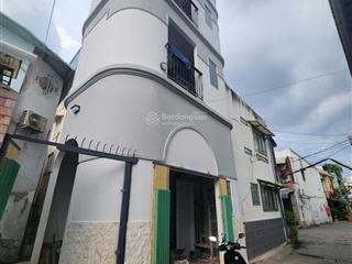 Chu văn an  18m2  nhà có thang máy, thang bộ  hẻm xe hơi  4 tầng  4,15tỷ