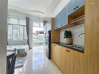 Căn hộ 45m2 mới full nội thất có bancol thoáng gần chợ bà chiểu ở bùi đình tuý bình thạnh