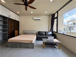 Căn hộ mới 1pn 40m2 full nội thất có bancol thoáng tại gần q1 q3 tại lê văn sỹ phú nhuận