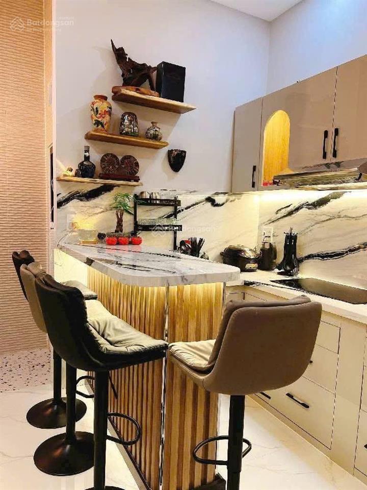 Bán nhà riêng 48m2 xây 3 lầu đẹp 4pn + 4wc tại lũy bán bích, tân phú, giá 5,5 tỷ còn thương lượng