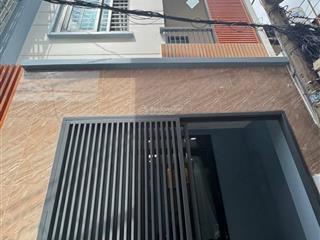 Bán nhà khu tân sơn nhì , tân phú 4,5x10 45m2 2 tầng đúc thật giá 4,4 tỷ còn bớt