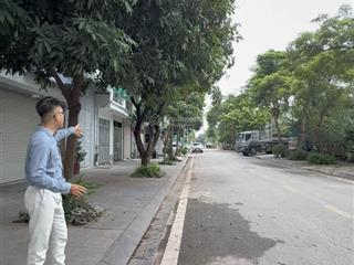 Tái định cư thượng thanh, 57m2  mt 4m39  vỉa hè 5m, ô tô tránh, view công viên