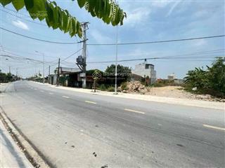 Cần bán gấp lô đất 800m², đường nhựa 18m, ngay sát kcn 2000ha, giá chỉ 1,1 tỷ
