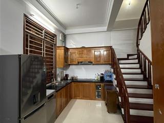 Chính chủ bán nhà 4 tầng văn trì, bắc từ liêm 32m2. nhà mới, full nội thất, gần ô tô  ở ngay.
