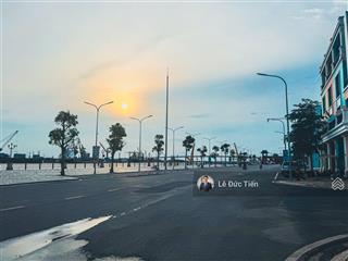 Sốc toàn khu  lô góc phố đi bộ giá gốc