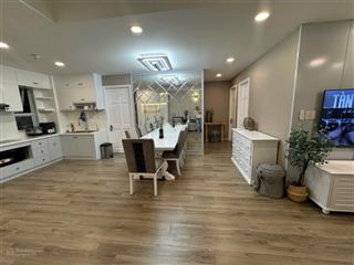 Gia đình bán căn góc cc cao ốc b ngô gia tự , 90m2 giá 4,3 tỷ hòa hảo, q10, hcm