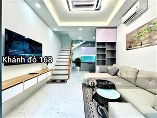 Bán gấp nhà riêng giá chỉ 4,38 tỷ, 25m2, hxh trần khắc chân, quận 1, view đẹp