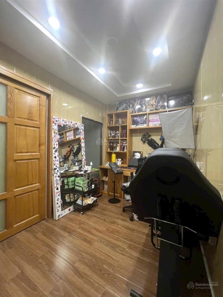 Nhà bán mặt tiền nguyễn văn nghi  p4  gò vấp