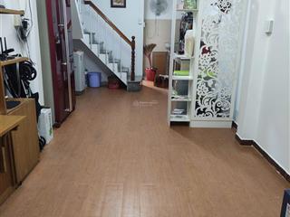 Chính chủ cho thuê nhà nguyên căn dtsd 62 m2 có nội thất cơ bản