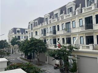 Btlk thô cho thuê làm văn phòng/showroom/hộ gia đình tại an lạc green symphony