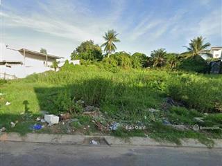 Cần ra nhanh lô đất đ. đinh tiên hoàng, p1, cà mau gần bệnh viện đa khoa cà mau, 120m2/550tr, shr