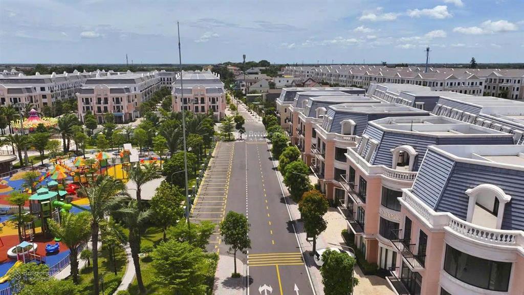 Rẻ nhất thị trường!!! hàng hiếm tại vincom shophouse đông hà