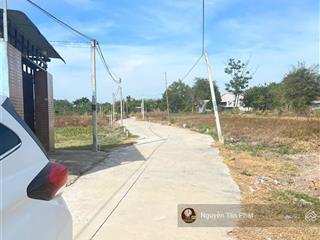 1000m2 có 15m mặt tiền đường bê tông. gần kcn. 420tr. rẻ thúi