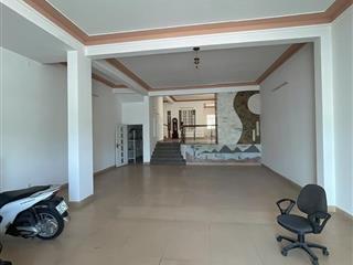 Cho thuê nhà đường 2/9 hải châu đà nẵng có thang máy ngang 7 dt 175m2 giá tốt