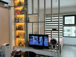 Chính chủ gửi bán căn studio full nội thất, sẵn hợp đồng thuê 7.5tr/tháng, giá 2.75 tỷ