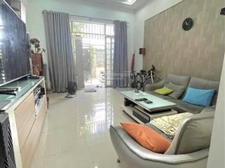 Nhà quận 6, gần hậu giang, 3 tầng, 53m2, ngay cạnh công viên, chắc chắn kiên cố, nhỉnh 6 tỷ.