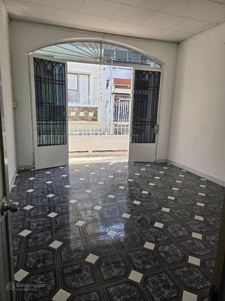 Nhà quận 6, hậu giang, 2 tầng, 4x14m, nhỉnh 5 tỷ  xem thực tế gọi ngay 0932 043 ***