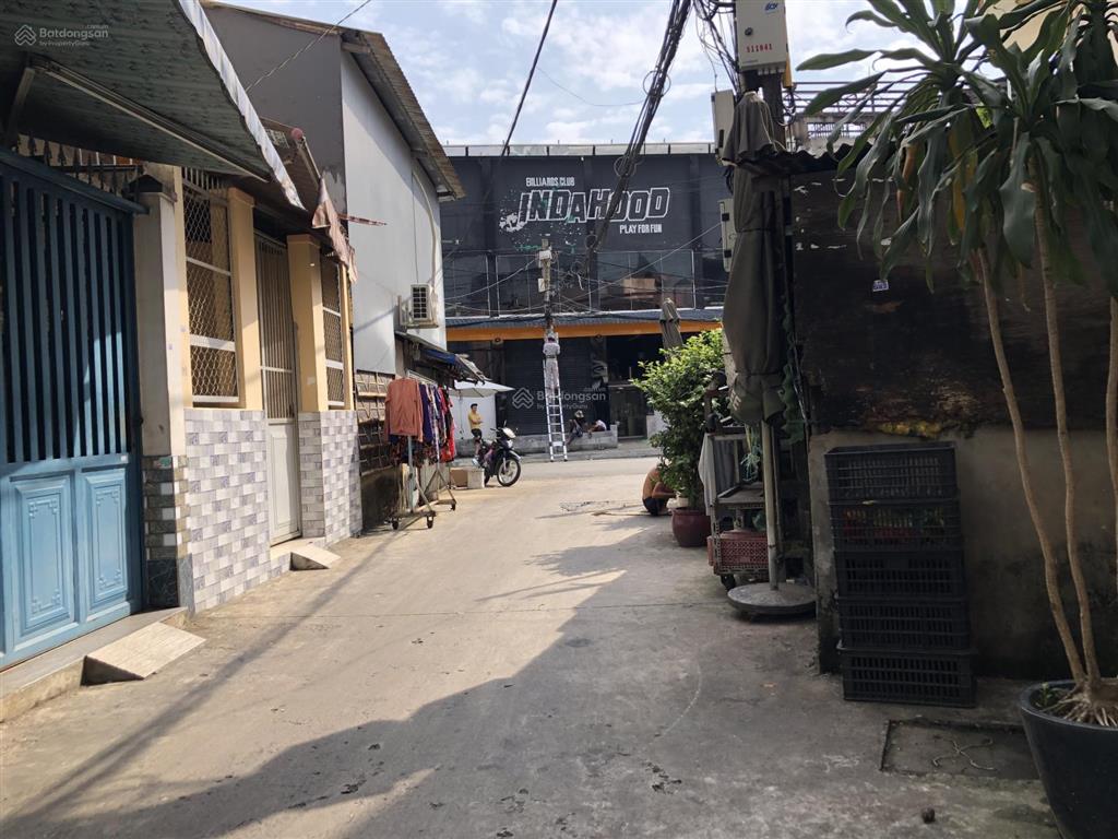 Nhà cấp 4 tiện xây mới, quận 6  hậu giang, 2 tầng, hẻm 5m, 4,5x18m, chỉ 7.x tỷ