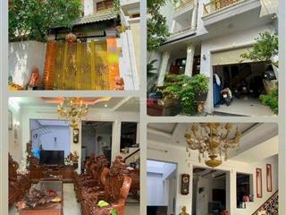 Cần bán biệt thự bờ bao tân thắng