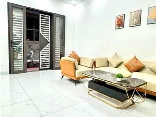 Bán nhà khuyến lương hoàng mai 45m2 5 tầng 6 phòng ngủ,sổ đỏ riêng giá 7.2 tỷ .