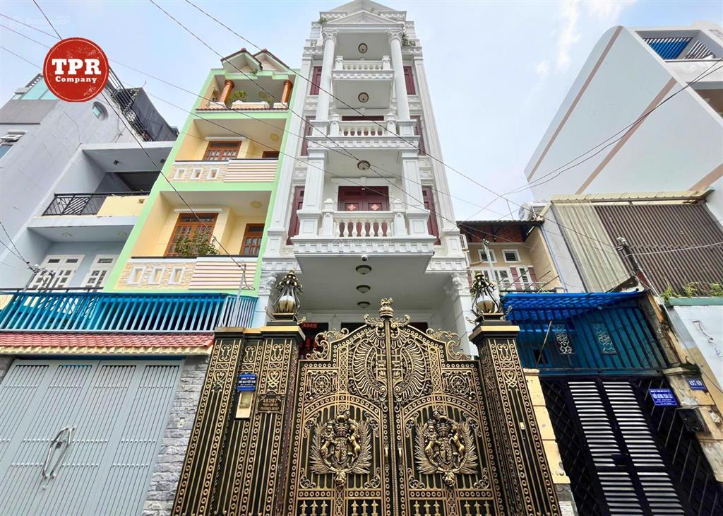 Nhà đẹp, hầm + 5 tầng phan văn trị, đối diện emart có thang máy, full nội thất cao cấp, p5, gv