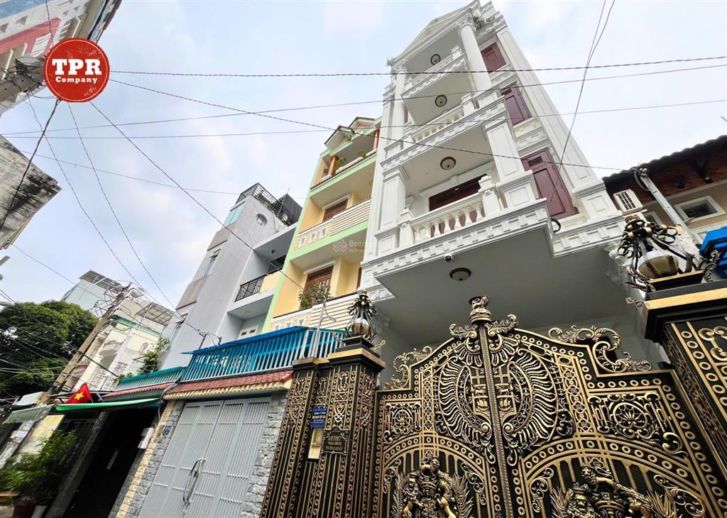 Nhà đẹp, hầm + 5 tầng phan văn trị, đối diện emart có thang máy, full nội thất cao cấp, p5, gv