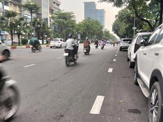 Âu cơ, tây hồ, 67m2, mt 5,2 mét, 4 tầng, nhà thoáng sáng, 2 mặt tiền