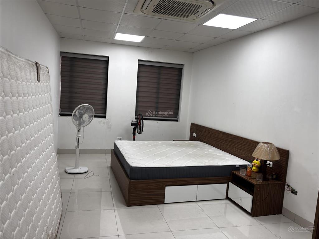 Cho thuê lk 6 tang . thang may 6pn, 5wc, 90m2, 45 triệu tại hoàng hoa thám, liễu giai, ba đình, hn