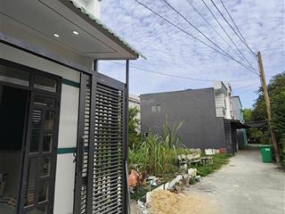 Chính chủ bán nhà mặt tiền 720 triệu  sổ riêng 1 trệt 1 lầu 2pn 2wc