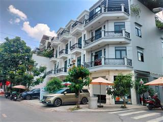 Nhà mới xây  liền kề khu tên lửa tiềm năng