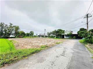 Bán gấp cặp 2 lô đất ngộp 200m2 thổ cư  10x20 ql22 vào 3 cây xã thái mỹ