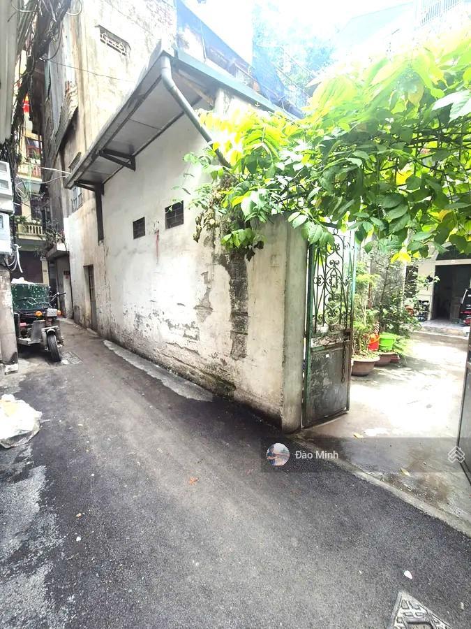 (581) chính chủ bán đất vàng quận  thanh xuân 60m ra phố 120m2,mt rộng 7m phù hợp ở &xây ccmn