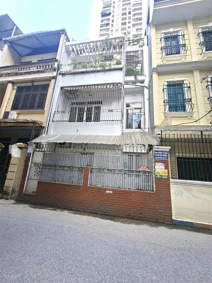 Duy nhất! nhà cầu giấy, 54m mt 5.5m, phân lô, ô tô đỗ! vị trí vàngở yên tĩnh, dân trí cao! [874]