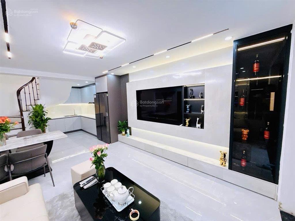 Đại hạ giá! nhà phố vũ trọng phụng, 50m ra phố, ba gác đỗ cửa, 34m2*4t giá chỉ nhỉnh 7 tỷ