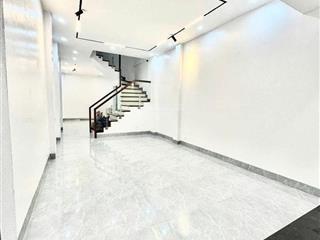15,8 tỷ, cầu giấy 46m2 * 5t , mt 3,6m . nhà mới về ở ngay .