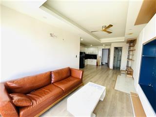 Bán căn hộ central plaza  90m2, 3pn, có nội thất, giá 5.65 tỷ (chủ nhà đứng bán  ko mg)