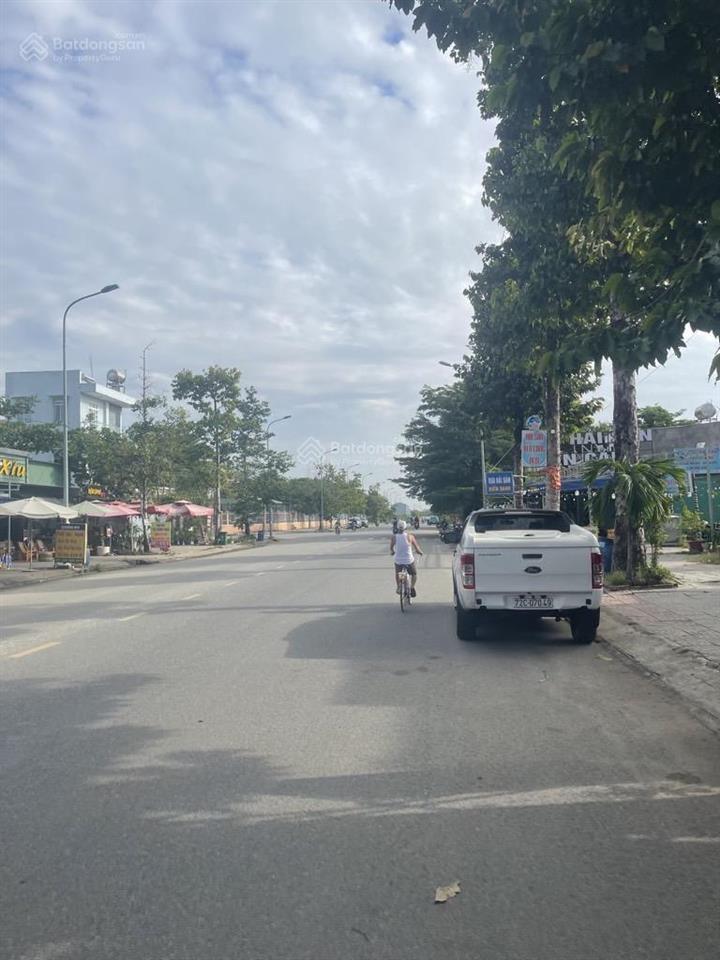 Mặt tiền kinh doanh sẵn dòng tiền