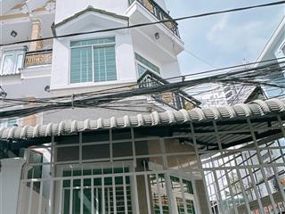 Nhà mới đẹp lô góc 2mặt tiền huỳnh tấn phátcạnh phú mỹ hưng70m24 tầng nhỉnh 6.5tỷ(tl)