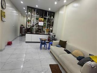 Bán nhà khu víp ngọc thụy , long biên, ngõ rộng ,oto đỗ cửa, tiện ích ngập tràn , gần trường , chợ