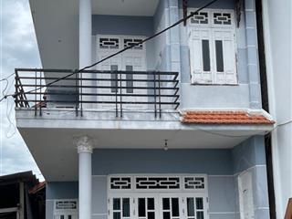 Cho thuê nhà nguyên căn, 2 tầng, 3 phòng ngủ, 2 wc